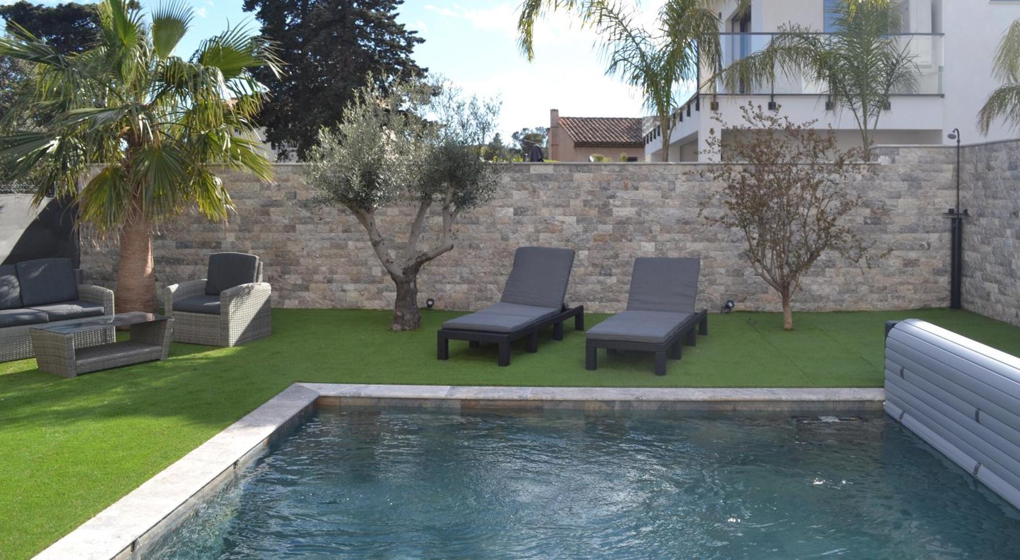 Etoile Du Berger Saint Aygulf 3 Villas Et 4 Appartements Jardin Individuel Et Piscine Chauffee En Saison - La Mer Et Les Plages 450 M Экстерьер фото